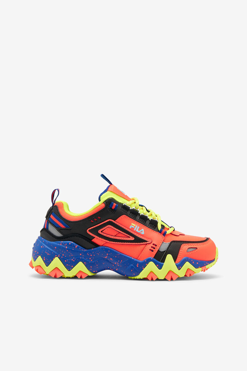 Coral / Blue / Black Women's Fila Oakmont Tr Trainers | Uvz4gFtnOOP