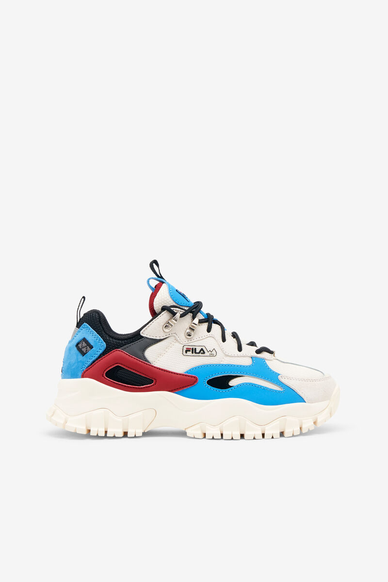 Red / Blue Women's Fila Ray Tracer Tr 2 Sport Shoes | YqItXytcjN3