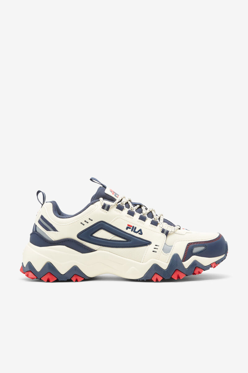 White / Navy / Red Men's Fila Oakmont Tr Running Shoes | onoR9REUuXS