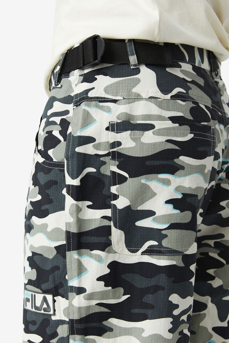 Black Men's Fila Brigade Camo Pants Pants | ZgfOO5TJsPe