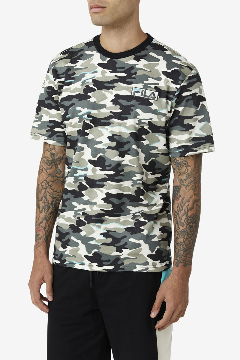 Black Men's Fila Valentine Camo T Shirts | FZWwiDUHhwb