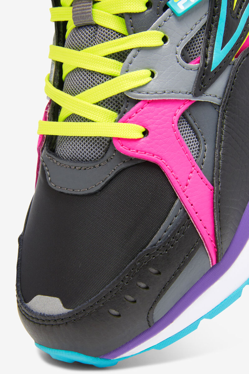 Black / Pink / Blue Women's Fila Sandenal Trainers | TIflCYVrhCl