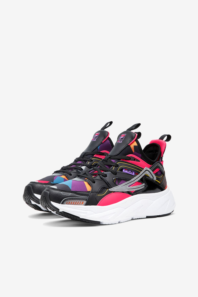 Black / Pink / White Women's Fila Hallasan '90s Trainers | s2pWv77ks5O