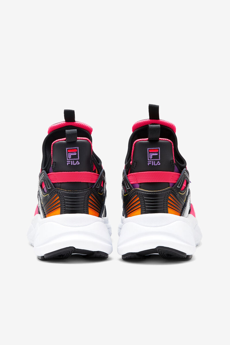 Black / Pink / White Women's Fila Hallasan '90s Trainers | s2pWv77ks5O