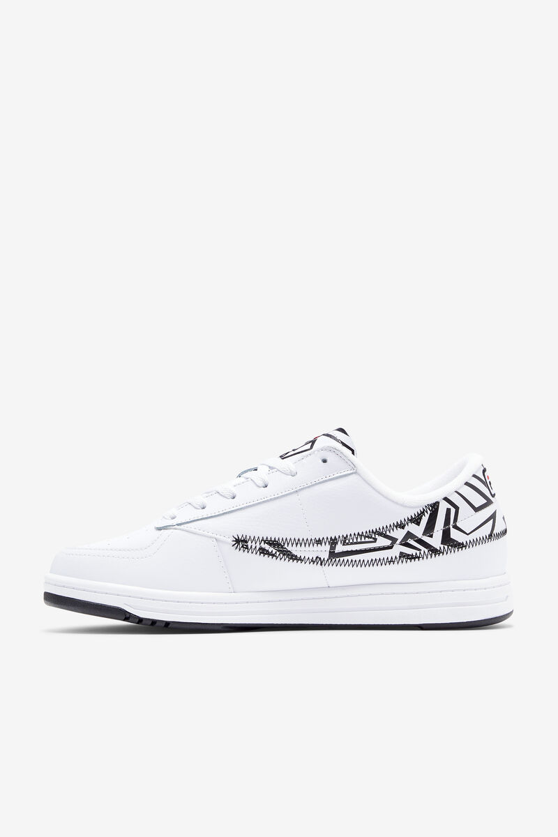 White / Black / Red Women's Fila Tennis 88 90s Trainers | VOLyJgKUwb4