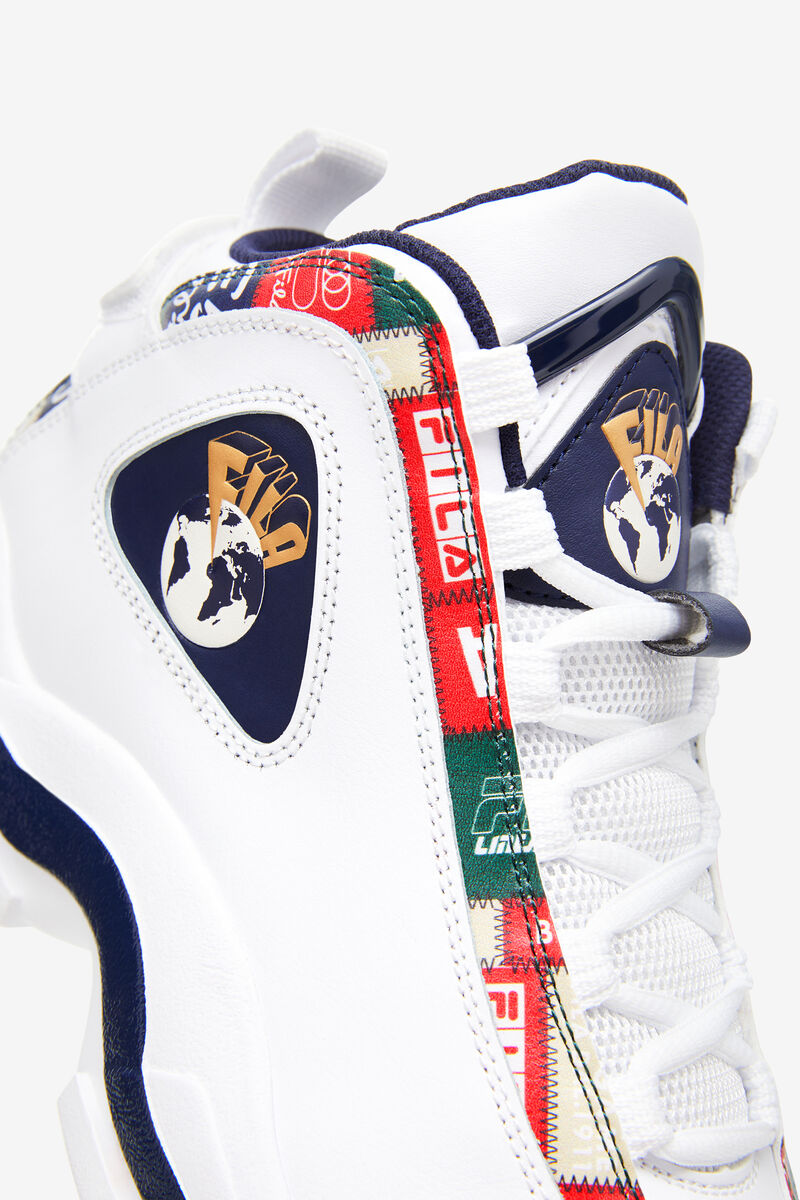 White / Navy / Red Men's Fila Grant Hill 2 Patchwork Basketball Shoes | KGEc8pcf2LX