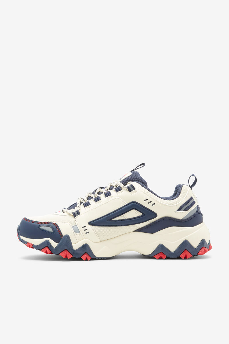 White / Navy / Red Men's Fila Oakmont Tr Running Shoes | onoR9REUuXS