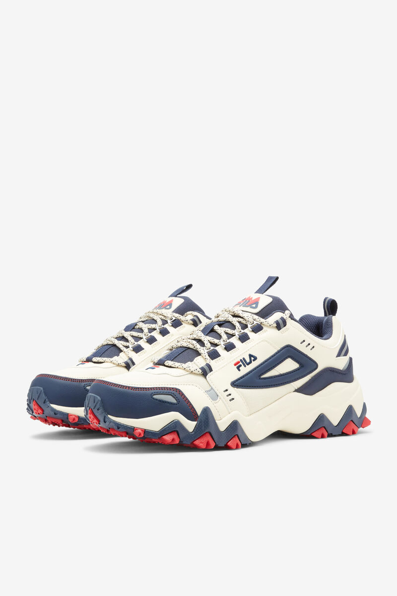 White / Navy / Red Men's Fila Oakmont Tr Running Shoes | onoR9REUuXS