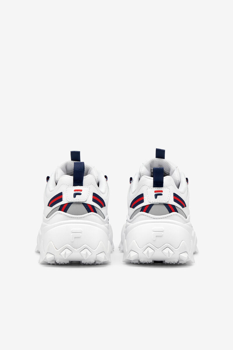 White / Navy / Red Women's Fila Oakmont Tr Trainers | FuBgSHnRAFh