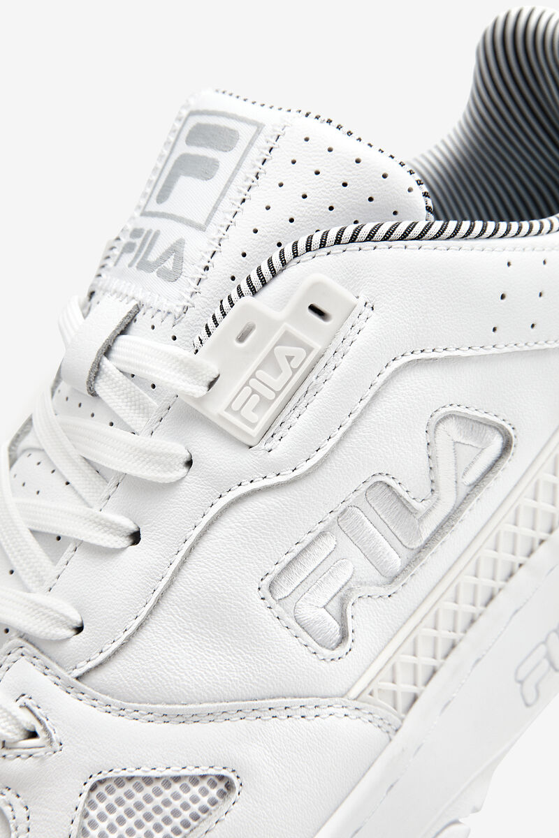 White / White / Metal Silver Men's Fila Teratach 600 Low Top Shoes | Fila Trainers | eJ61l9n2Umo