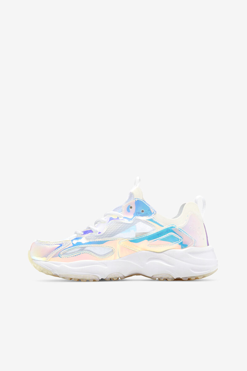 White / White Women's Fila Ray Tracer Iridescent Sport Shoes | L7FqEVynPRh