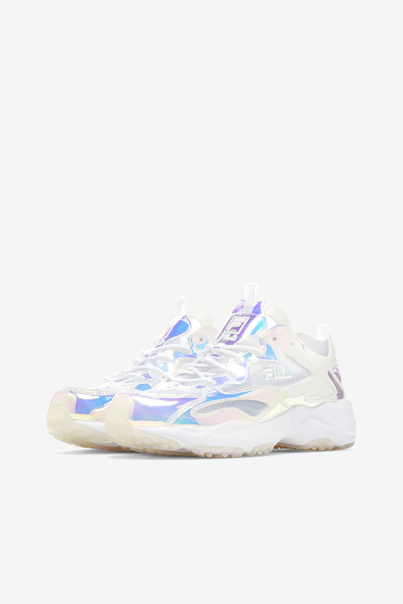 White / White Women's Fila Ray Tracer Iridescent Sport Shoes | L7FqEVynPRh